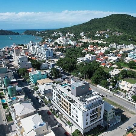 Adra 301 - Apartamento No Centro De Bombinhas - Rooftop Com Piscina E Academia - A Poucos Metros Da Praia - Экстерьер фото